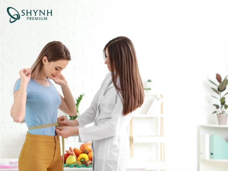 Áp dụng chế độ ăn đề xuất từ chuyên gia để giảm mỡ bụng