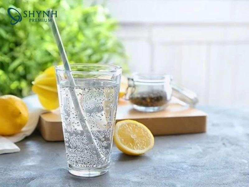 Nước chanh mật ong hạt chia là công thức giảm cân phổ biến