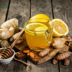 Nước ép detox cam, gừng, nghệ là một trong những công thức detox giảm cân 7 ngày hiệu quả
