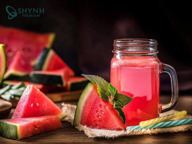 Nước ép detox dưa hấu, bạc hà, chanh giúp thải độc