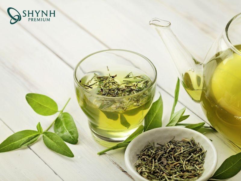 Trà xanh là một trong những thức uống giảm cân được yêu thích