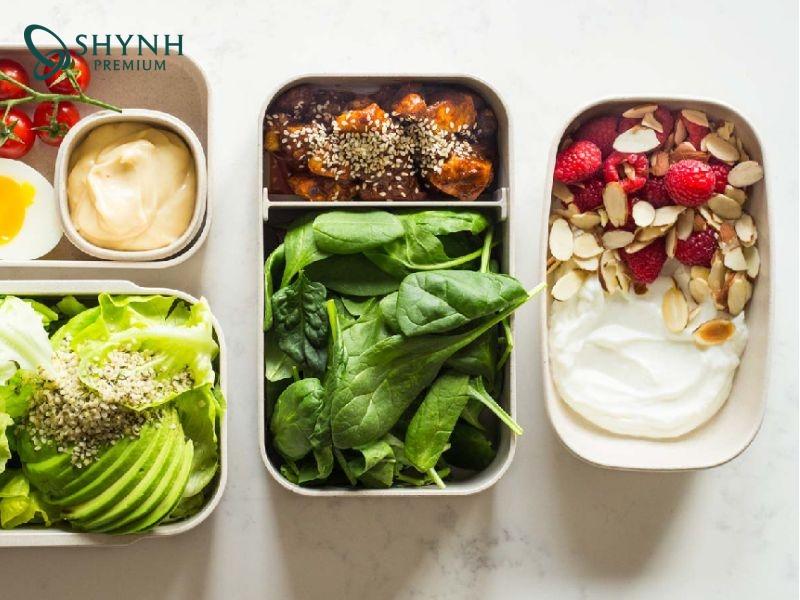 Chế độ ăn Keto giúp hạn chế carbohydrate, tăng cường đạm và chất béo lành mạnh
