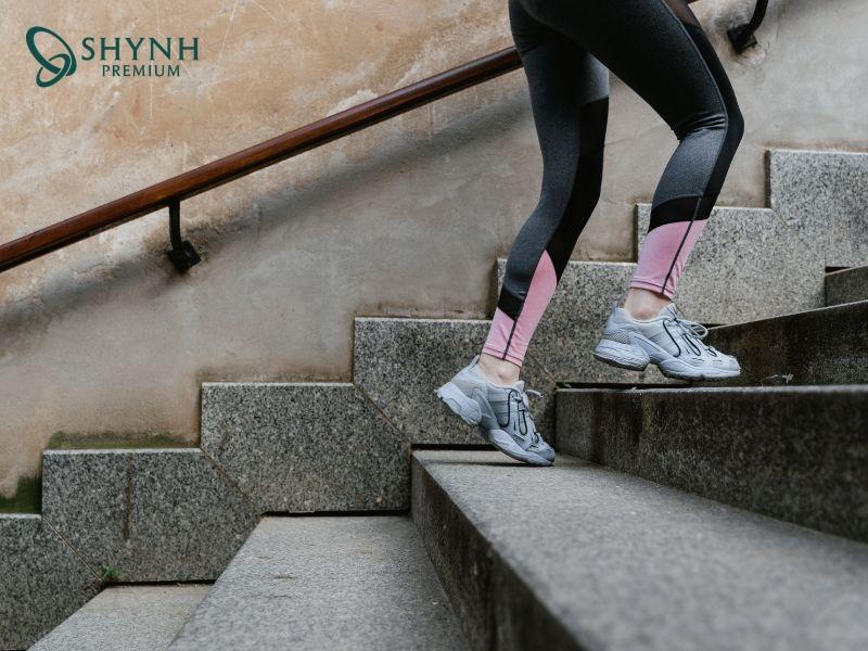 Bài tập Step-up tăng cường cơ bắp chân và mông