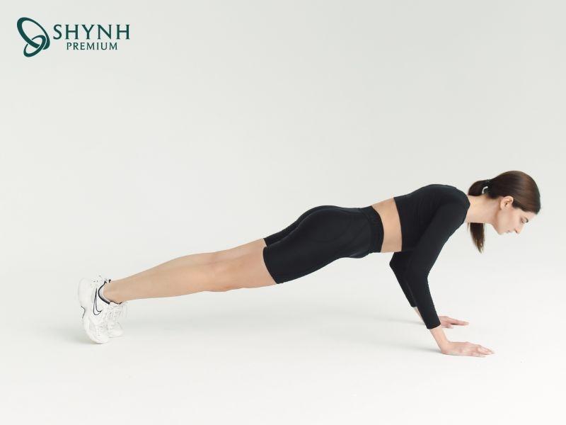 Chống đẩy là bài tập giảm mỡ nách tại nhà hiệu quả và phổ biến