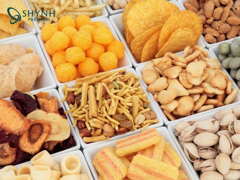 Ăn vặt thường xuyên gây tăng cân "âm thầm"