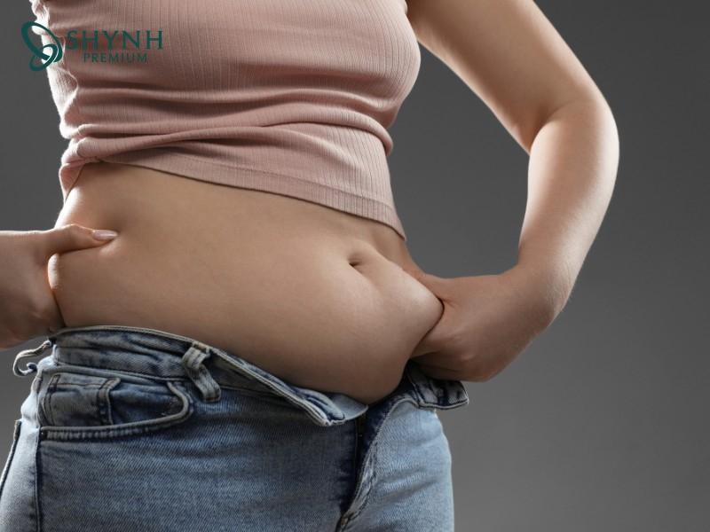 Có nhiều nguyên nhân khiến bụng dễ tích tụ mỡ