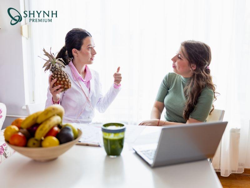Tham khảo ý kiến bác sĩ trước khi bắt đầu để tránh ảnh hưởng đến mẹ và bé