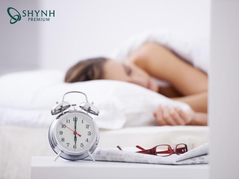 Ngủ đủ từ 7–8 tiếng mỗi đêm là cách giảm cân an toàn nhất