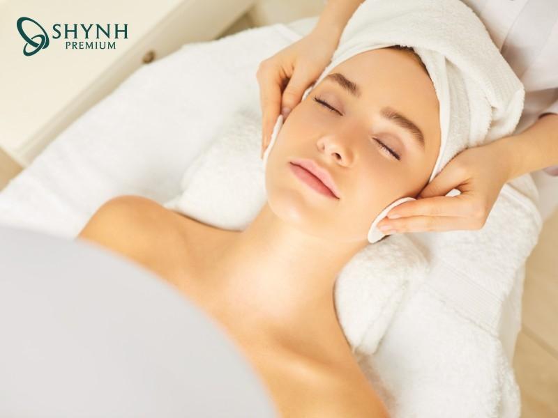 Căng bóng da spa giúp da nhanh chóng sở hữu vẻ sáng mịn nhưng vẫn an toàn