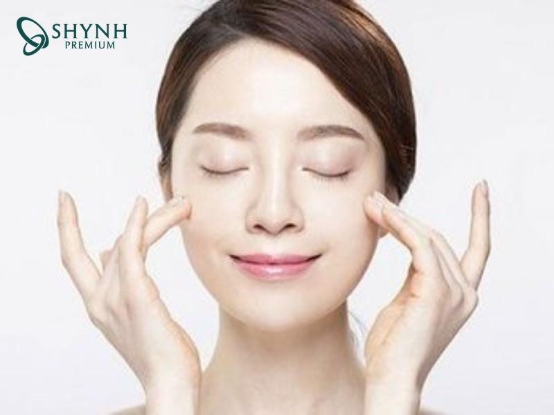 Một số mẹo như massage, đắp khăn ấm có thể hỗ trợ tăng hiệu quả bài tập