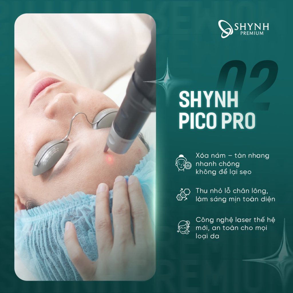 Khách hàng thực hiện liệu pháp Shynh Pico Pro tại Shynh Premium